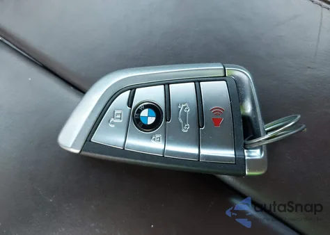 2015 BMW X5 xDrive35I z USA, uszkodzony, nr VIN 5UXKR0C52F0K59148